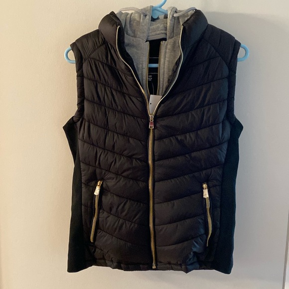 🎉HP🎉Snobbish Womens Puffer Vest M NWT - Picture 1 of 15